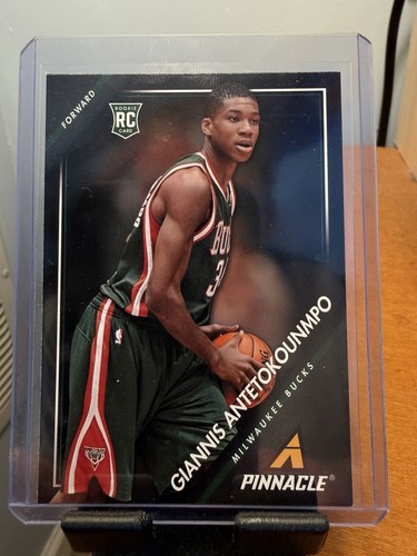 Giannis Antetokounmpo #5